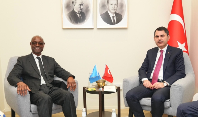 Bakan Murat Kurum, Ibrahim Thiaw ile bir araya geldi