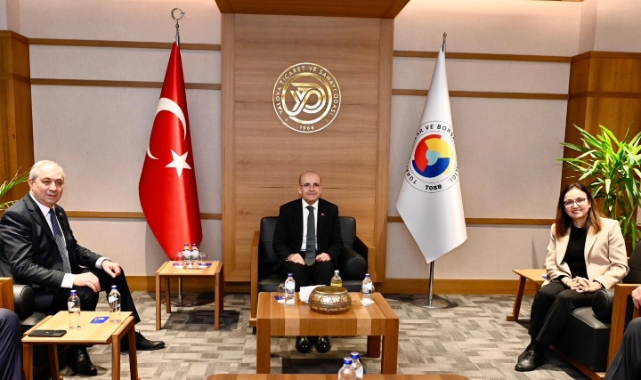Bakan Şimşek, Yalova'da "İş Dünyası Buluşması"na katıldı