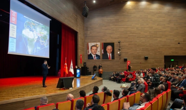 Bakan Yardımcısı Boyraz, Erzincan’da Türkiye’nin ulaşım vizyonunu anlattı