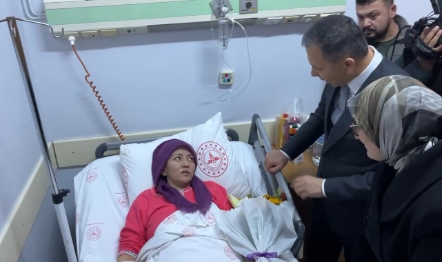 Bakanlardan Balıkesir'deki patlamada yaralananlara ziyaret!