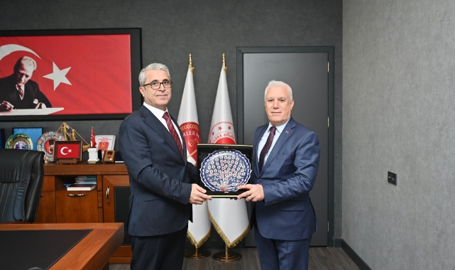 Başkan Bozbey'den iadeiziyaret