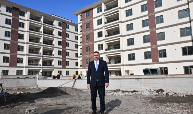 Başkan Oktay Yılmaz: "Binaları değil, yaşamı dönüştürüyoruz"