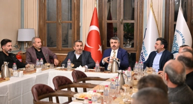 Başkan Oktay Yılmaz Bursa Erzurum Dernekleri Federasyonu Yönetim Kurulu Toplantısına katıldı