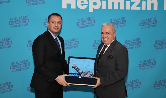Başkan Şadi Özdemir Bornova Belediye Başkanı Ömer Eşki'yi ağırladı