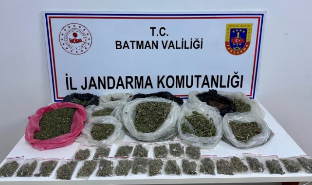 Batman'da bir evden 6 kilo 300 gram uyuşturucu ele geçirildi