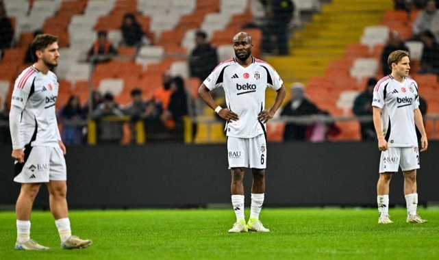Beşiktaş, Adana Demirspor deplasmanında kayıp