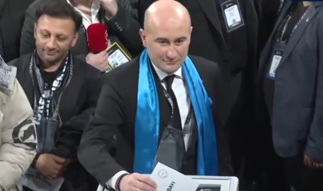 Beşiktaş Başkan Adayı Hüseyin Yücel oyunu kullandı