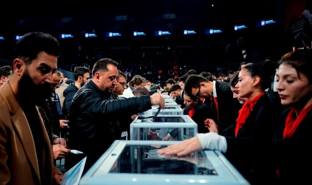 Beşiktaş'ta oy verme işlemi tamamlandı