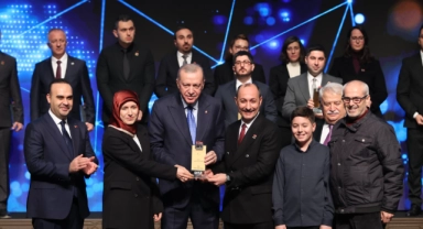 BTÜ’lü akademisyen Doç. Dr. Sarıcaoğlu'na 'Üstün Başarılı Genç Bilim İnsanı' ödülü