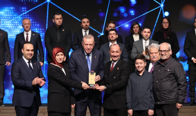 BTÜ’lü akademisyen Doç. Dr. Sarıcaoğlu'na 'Üstün Başarılı Genç Bilim İnsanı' ödülü