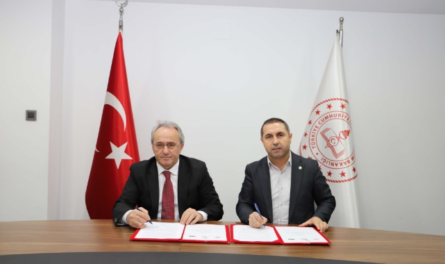 Bursa'da bağımlılıkla mücadelede Milli Eğitim Ve Yeşilay'dan iş birliği protokolü