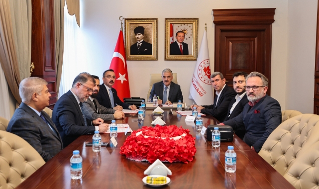 Bursa'da Hadise Ziya Öztürk Aile Sağlığı Merkezi Binası için imzalar atıldı