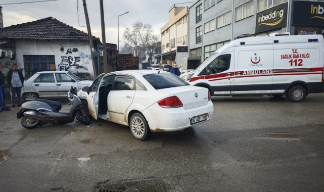 Bursa'da korkutan kaza! Kafa kafaya çarpıştılar