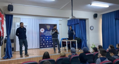 Bursa Emniyet Müdürlüğünden okullarda siber güvenlik eğitimi