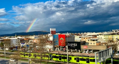 Bursa semalarında gökkuşağı şöleni...