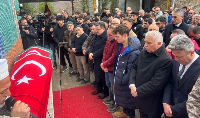 Çığ düşmesi sonucu ölen milli judocu Emre Yazgan'a veda
