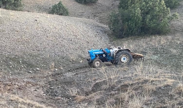 Çorum'da devrilen traktörün sürücüsü öldü
