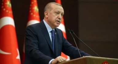 Cumhurbaşkanı Erdoğan: Esad bir gecede kaçmak zorunda kaldı