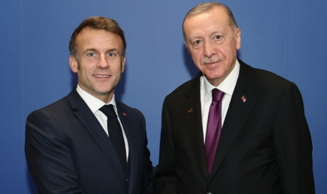 Cumhurbaşkanı Erdoğan, Fransa Cumhurbaşkanı Macron ile telefonda görüştü