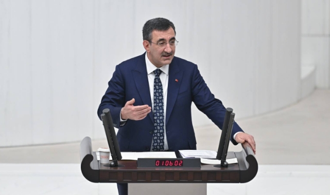 Cumhurbaşkanı Yardımcısı Yılmaz: "Başarısız bir hükümet art arda 23 bütçe sunamaz"