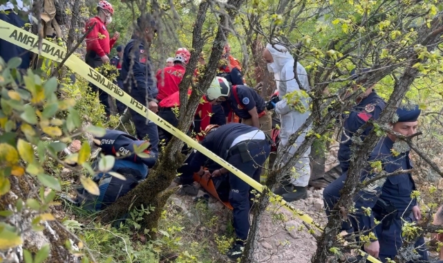 Defineciler Papa'nın geleceğini duyunca İznik'e dadandı!