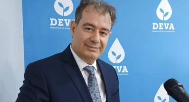 DEVA Partisi’nden aday olmuştu... Profesör Ekinci, terör örgütü propagandasından tutuklandı