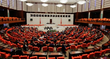 Devlet Memurları Kanununda değişiklik teklifi TBMM'de kabul edildi