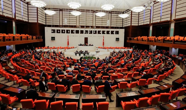 Devlet Memurları Kanununda değişiklik teklifi TBMM'de kabul edildi
