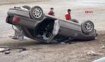 Devrilen otomobildeki 3 kişi yaralandı!