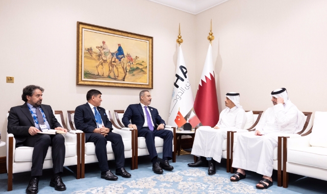 Dışişleri Bakanı Fidan Katar Başbakanı Al-Thani ile görüştü