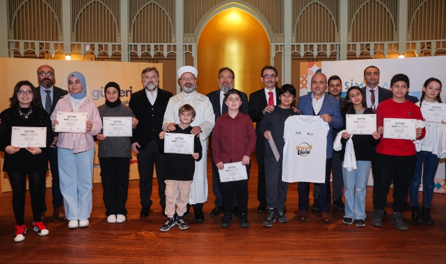 Diyanet İşleri Başkanı Erbaş ‘15. Dergi Günleri’nin açılışına katıldı