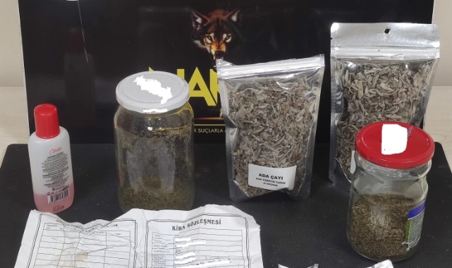 Düzce'de kavanoz ve kira sözleşmesinin içinden uyuşturucu çıktı