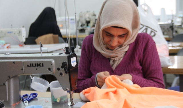 Elazığ'da binlerce vatandaş kurs imkanlarından ayrarlandı