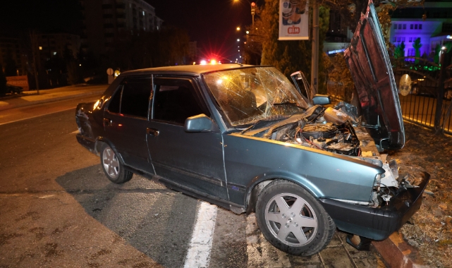Elazığ’da zincirleme trafik kazası: 3 yaralı