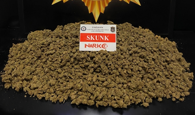 Eskişehir'de yılbaşı öncesi 5 kilo uyuşturucu ele geçirildi