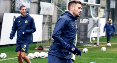 Fenerbahçe'de Atakaş Hatayspor maçı hazırlıkları sürüyor