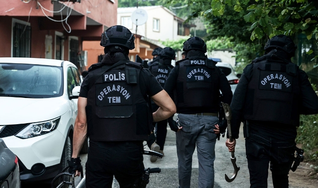FETÖ'den aranan 3 kişi yakalandı!