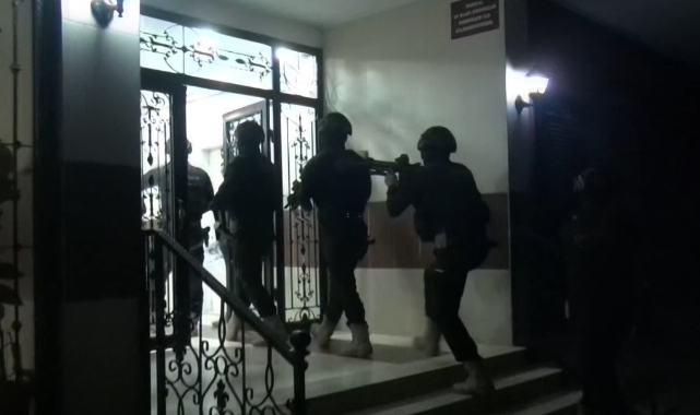 FETÖ'nün finans ayağına şafak operasyonu!
