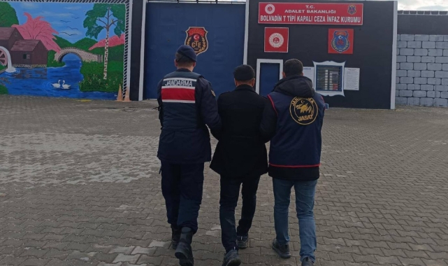 FETÖ’ye üye olmaktan aranan şahsı JASAT yakaladı