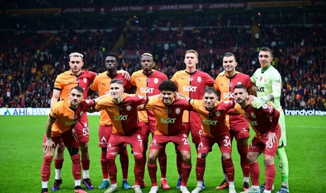 Galatasaray evinde 2 puan bıraktı