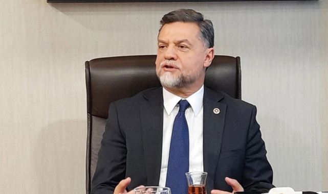 Gelecek Partisi'nde istifa!