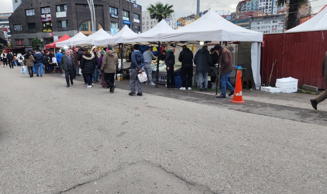 Hamsi tezgahtaki yerini istavrite bıraktı!
