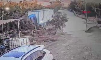 Hatay'da konteyner hırsızlığı kameralara yakalandı