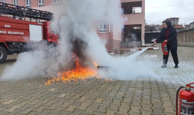 Hisarcık Anadolu Lisesi'nde yangın tatbikatı