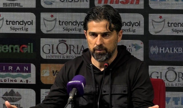 İlhan Palut: “Böyle maçlarda aslolan ciddiyet, disiplinli oynamak”