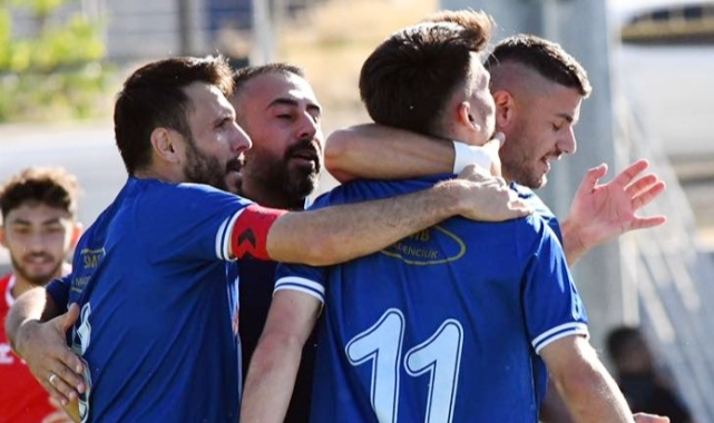 İşte Erciyes 38 FK'nın ilk yarı kart karnesi!