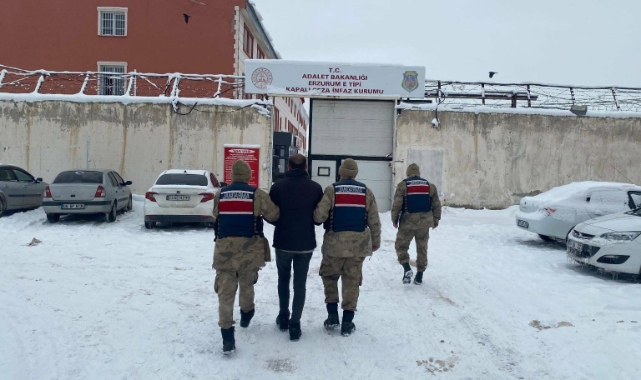 Jandarma ekipleri aranan 136 şahsı yakaladı