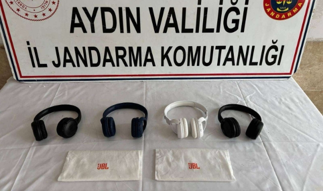 Kablosuz kulaklık hırsızlığı şüphelisi kısa sürede yakalandı