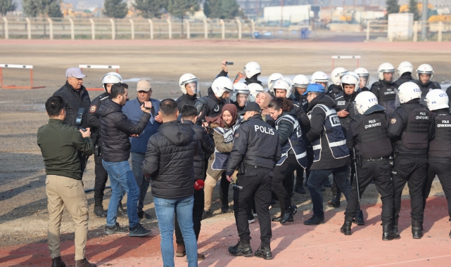 Kahramanmaraş polisinden gerçeği aratmayan tatbikat