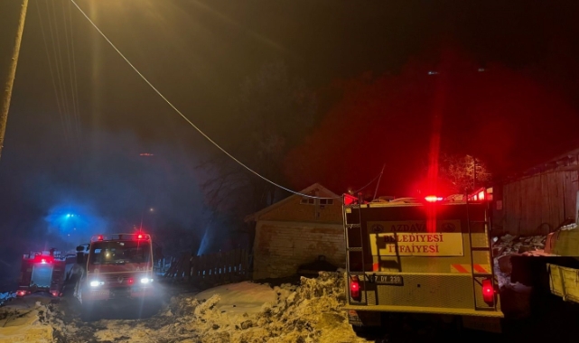 Kastamonu’da alevlere teslim olan ev kullanılmaz hale geldi